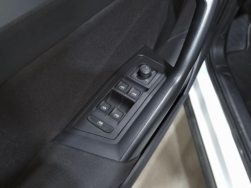 Volkswagen T-Roc Life 2.0 TDI 110kW (150CV) 11