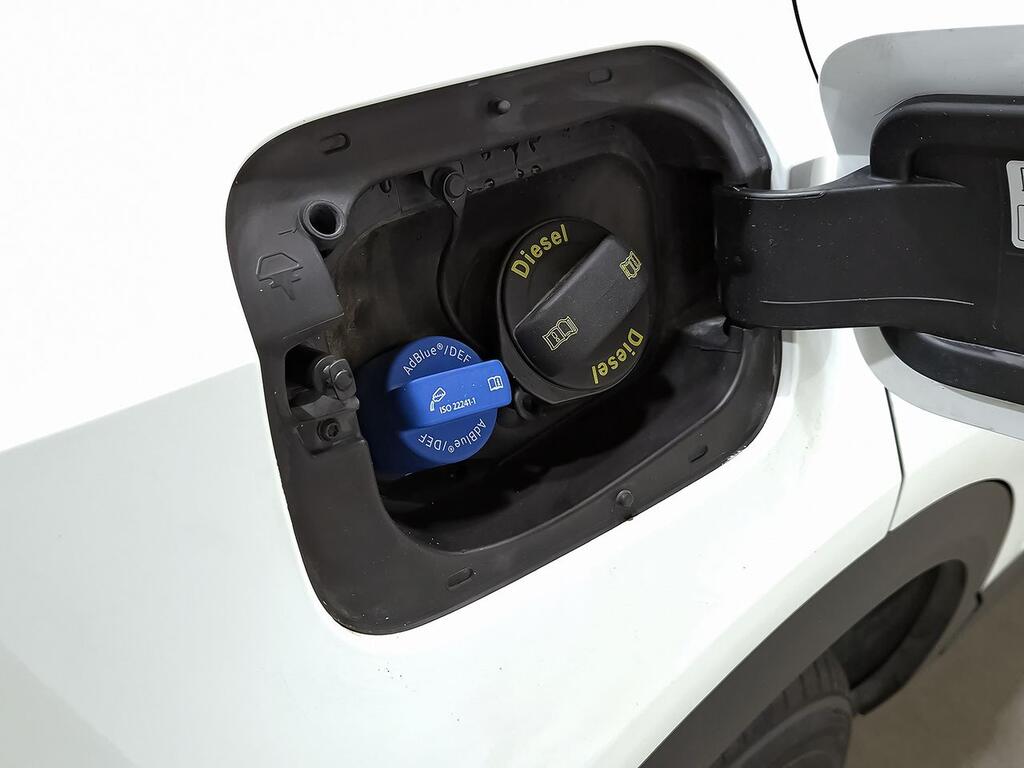 Volkswagen T-Roc Life 2.0 TDI 110kW (150CV) 34