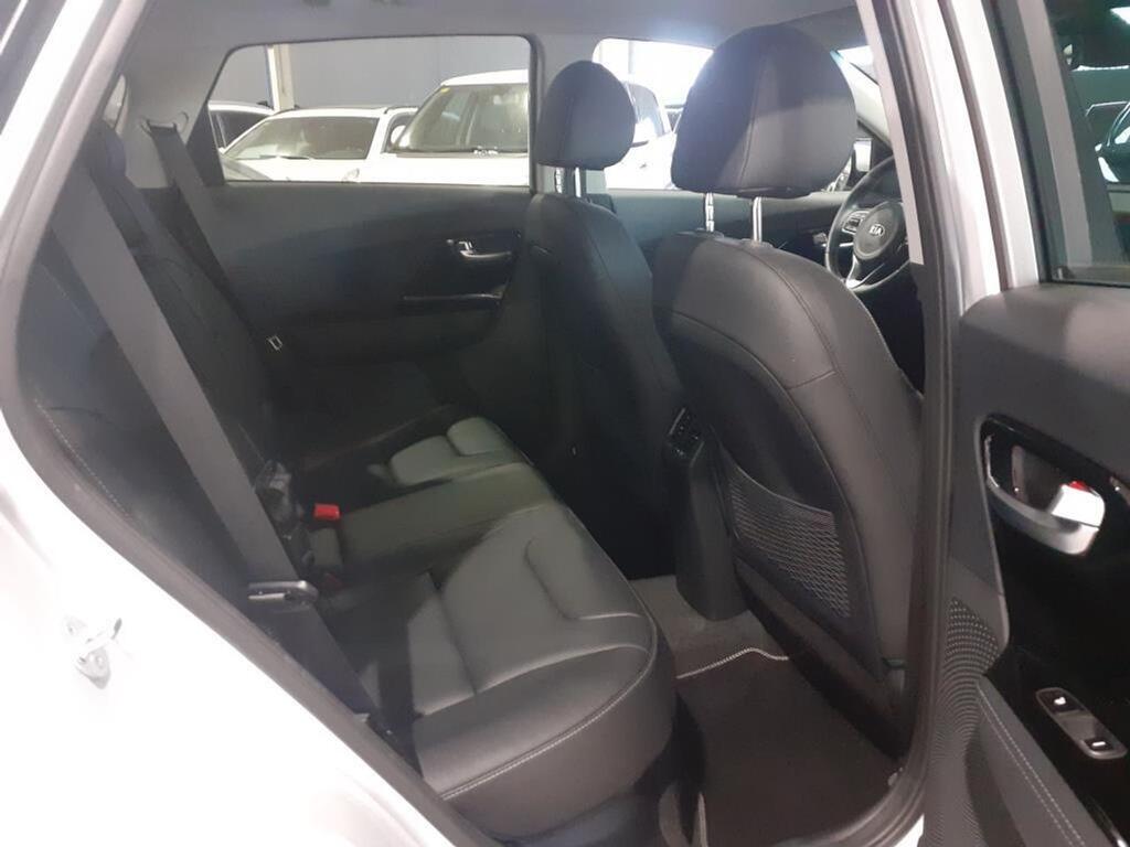 Kia Niro 1.6 GDi HEV 104kW (141CV) Emotion 14