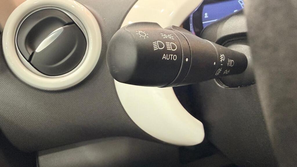 Renault Twingo Zen TCe 68 kW (95CV) 19