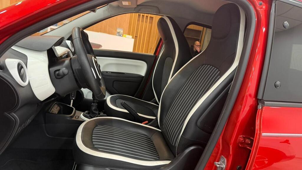 Renault Twingo Zen TCe 68 kW (95CV) 15