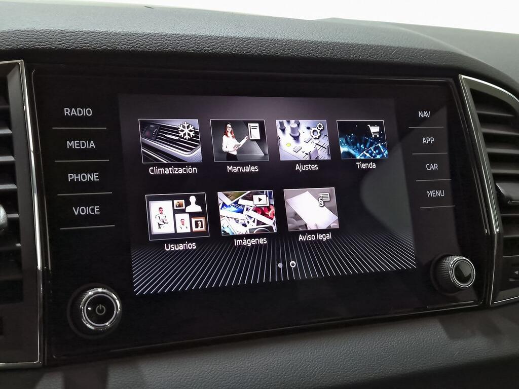 Skoda Karoq 1.0 TSI 81kW (110CV) Ambition 19