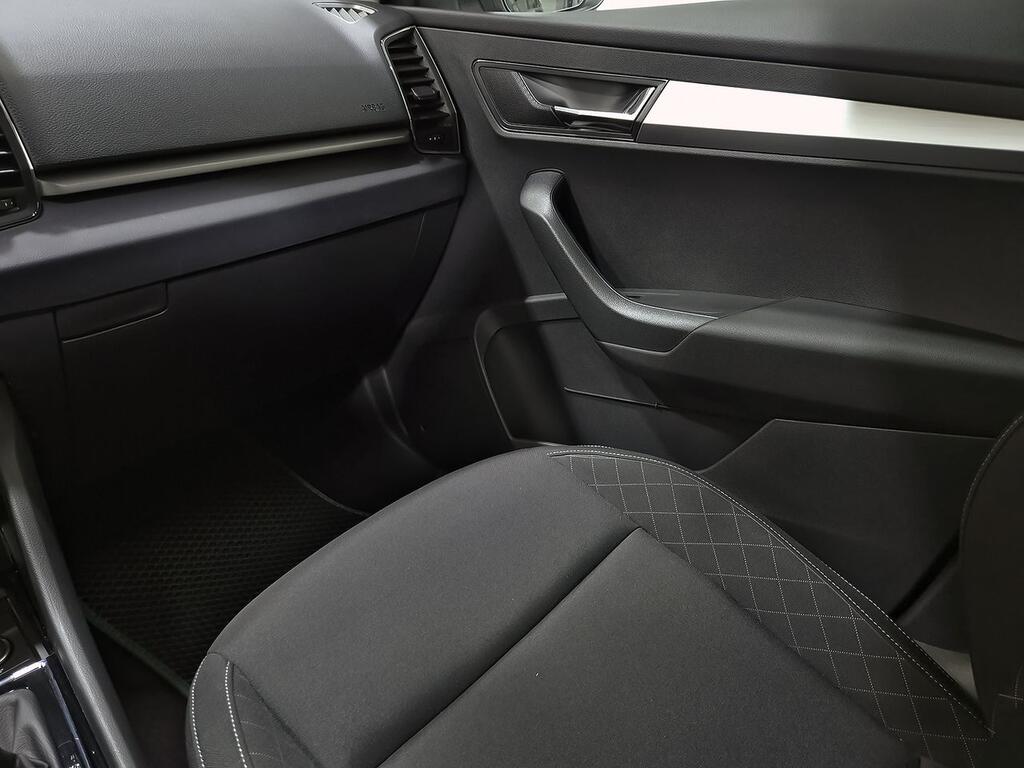 Skoda Karoq 1.0 TSI 81kW (110CV) Ambition 29