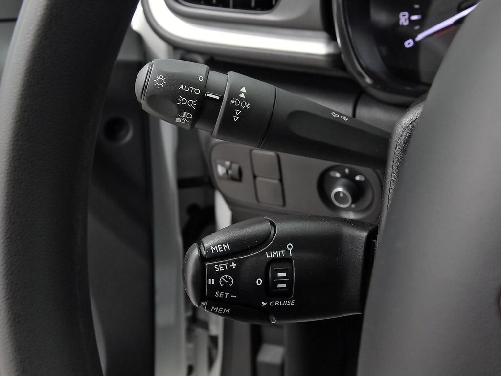 Citroën C3 BlueHDi 75KW (100CV) S&S Shine 16