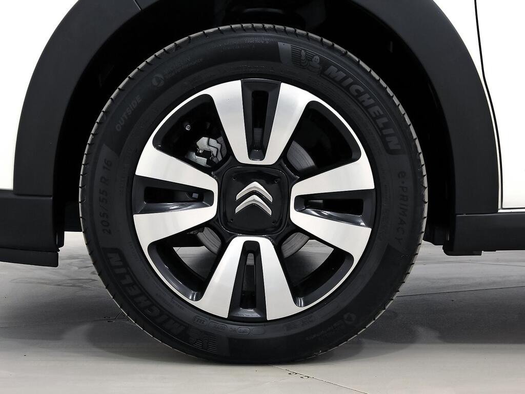 Citroën C3 BlueHDi 75KW (100CV) S&S Shine 11