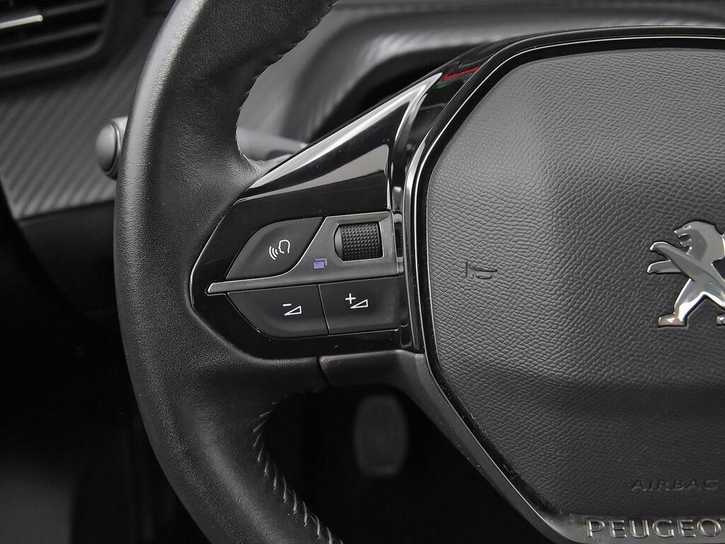 Peugeot 208 BlueHDi 73kW (100CV) Active 18