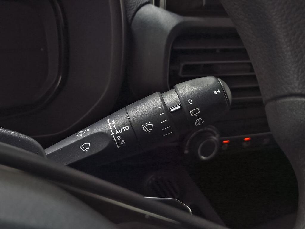 Citroën Berlingo Talla M BlueHDi 100 S&S PLUS 15