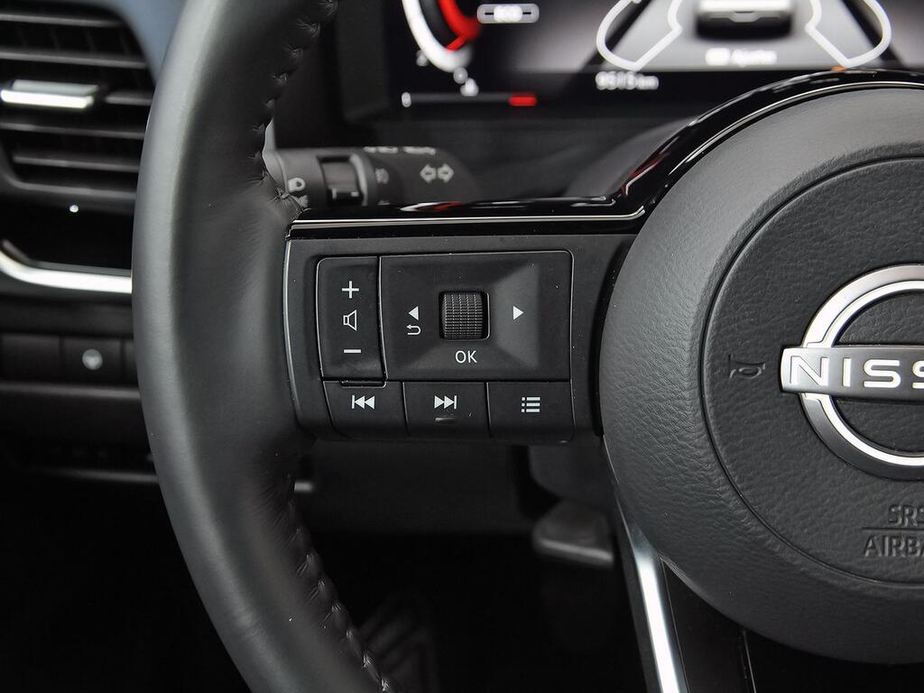 Nissan Qashqai DIG-T 103kW (140CV) mHEV 4x2 Tekna 18