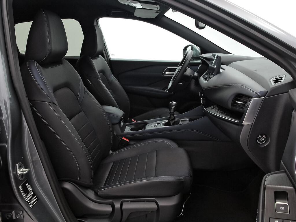 Nissan Qashqai DIG-T 103kW (140CV) mHEV 4x2 Tekna 7