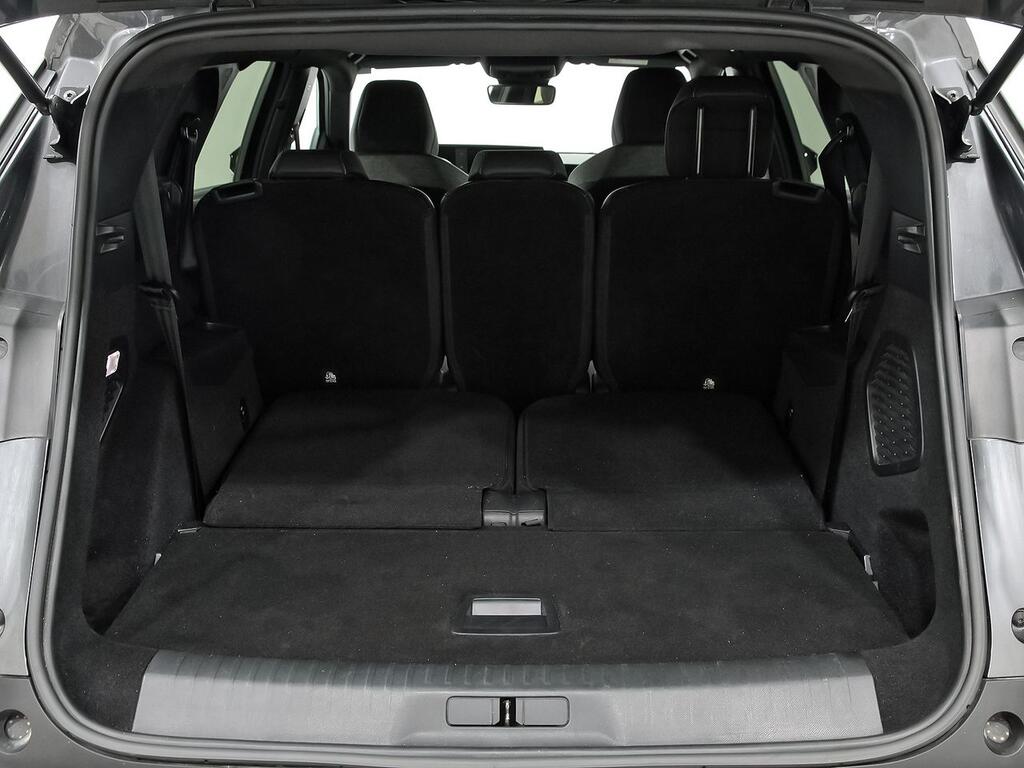 Peugeot 5008 1.2 100KW Allure eDCS6 11