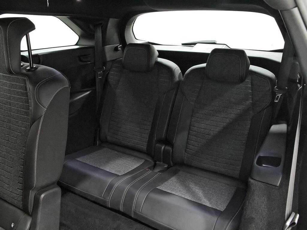 Peugeot 5008 1.2 100KW Allure eDCS6 10