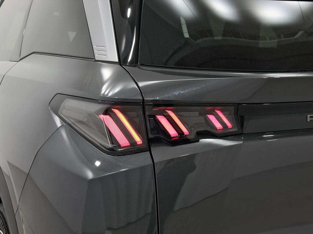 Peugeot 5008 1.2 100KW Allure eDCS6 39