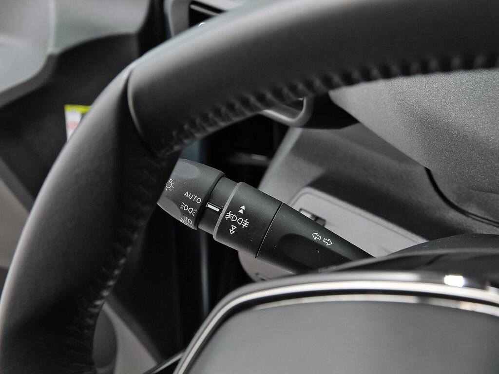 Peugeot Rifter Rifter Allure BlueHDi 100 15