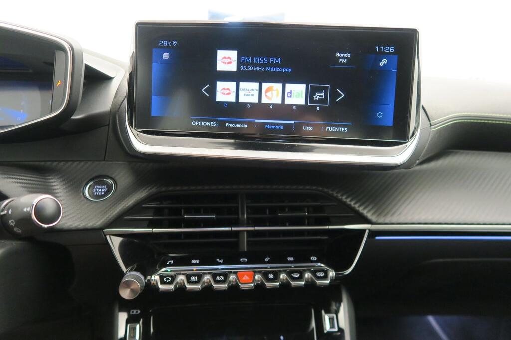 Peugeot 2008 GT Puretech 130 S&S EAT8 13