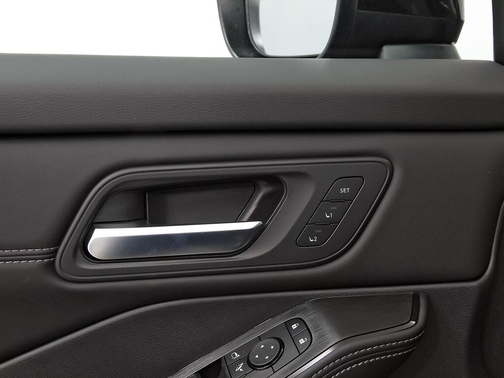 Nissan X-Trail 5pl 1.5 e-4ORCE 158kW 4x4 A/T Adventure 13