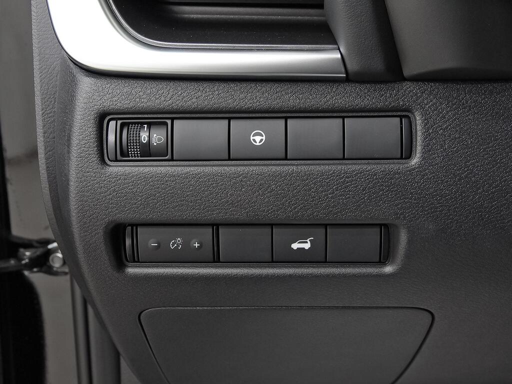 Nissan X-Trail 5pl 1.5 e-4ORCE 158kW 4x4 A/T Adventure 15