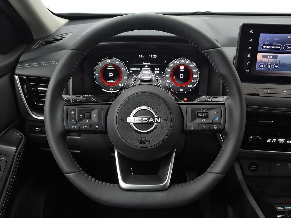 Nissan X-Trail 5pl 1.5 e-4ORCE 158kW 4x4 A/T Adventure 21