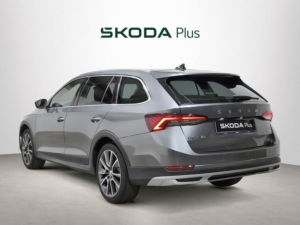 Skoda Octavia Combi 1.5 TSI 110kW DSG m-HEV Scout 2