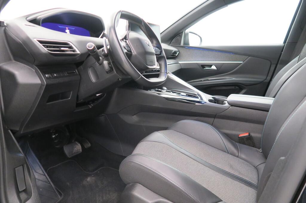 Peugeot 3008 1.5 BlueHDi 96kW S&S Allure Pack EAT8 6