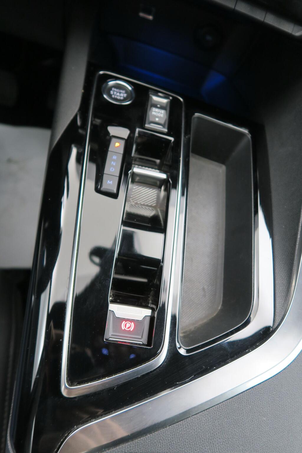 Peugeot 3008 1.5 BlueHDi 96kW S&S Allure Pack EAT8 8