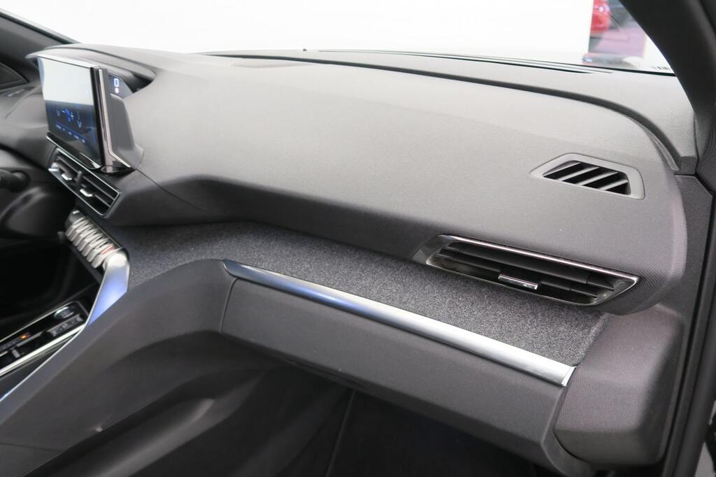 Peugeot 3008 1.5 BlueHDi 96kW S&S Allure Pack EAT8 13