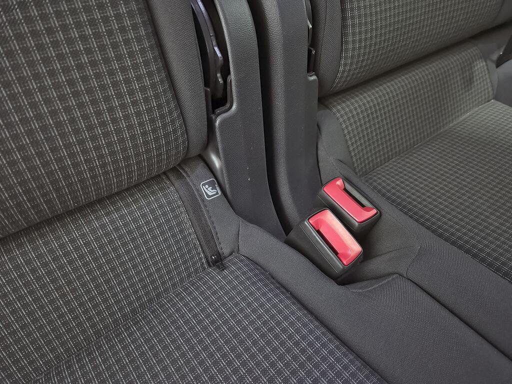 Volkswagen Caddy 2.0 TDI 102 KOMBI 4P 32