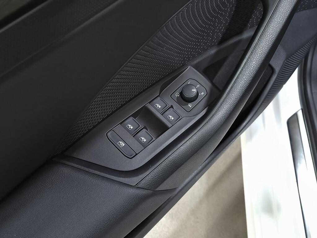 Skoda Octavia Combi 2.0 TDI 110kW DSG Ambition Plus 11