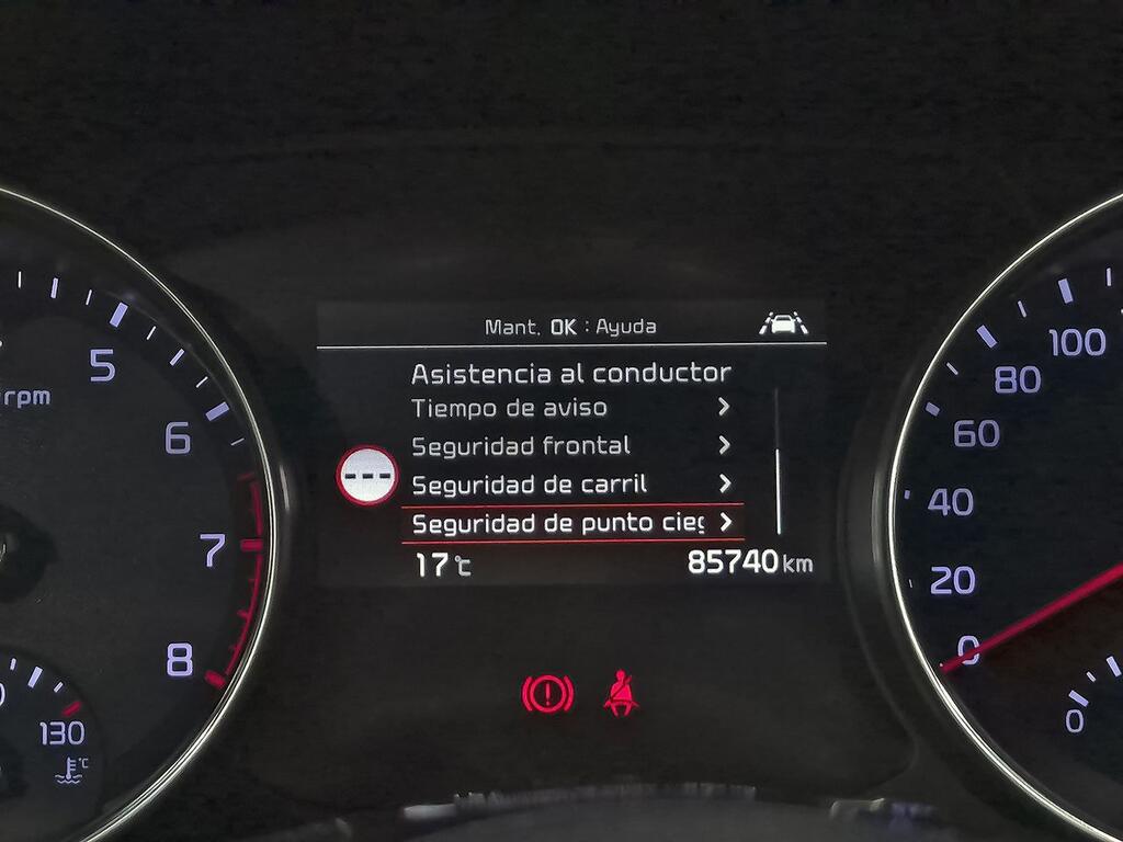 Kia Ceed Tourer 1.4 T-GDi 103kW (140CV) GT Line 26