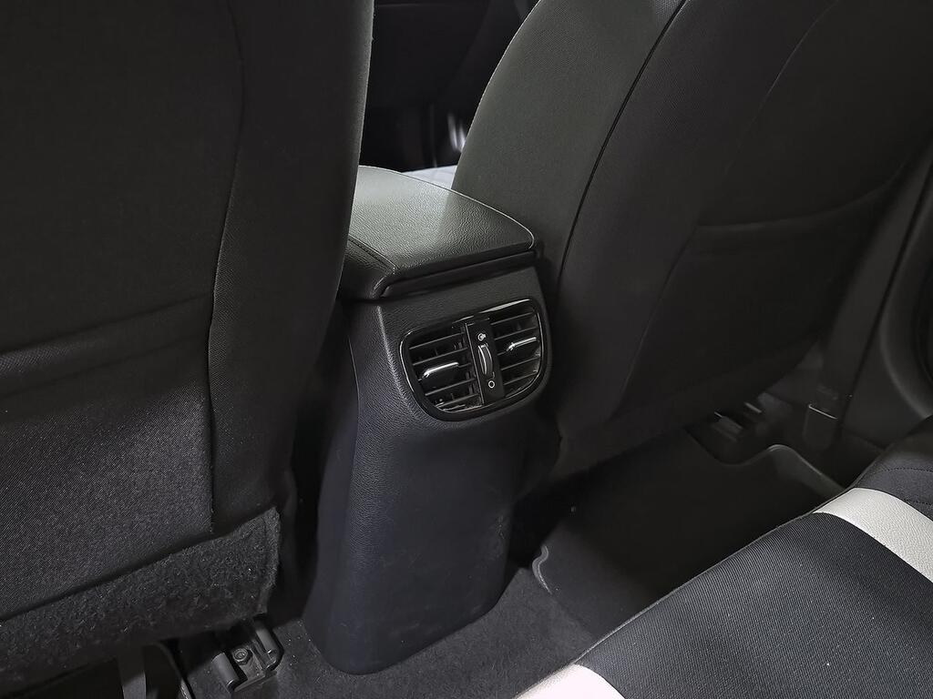 Kia Ceed Tourer 1.4 T-GDi 103kW (140CV) GT Line 38