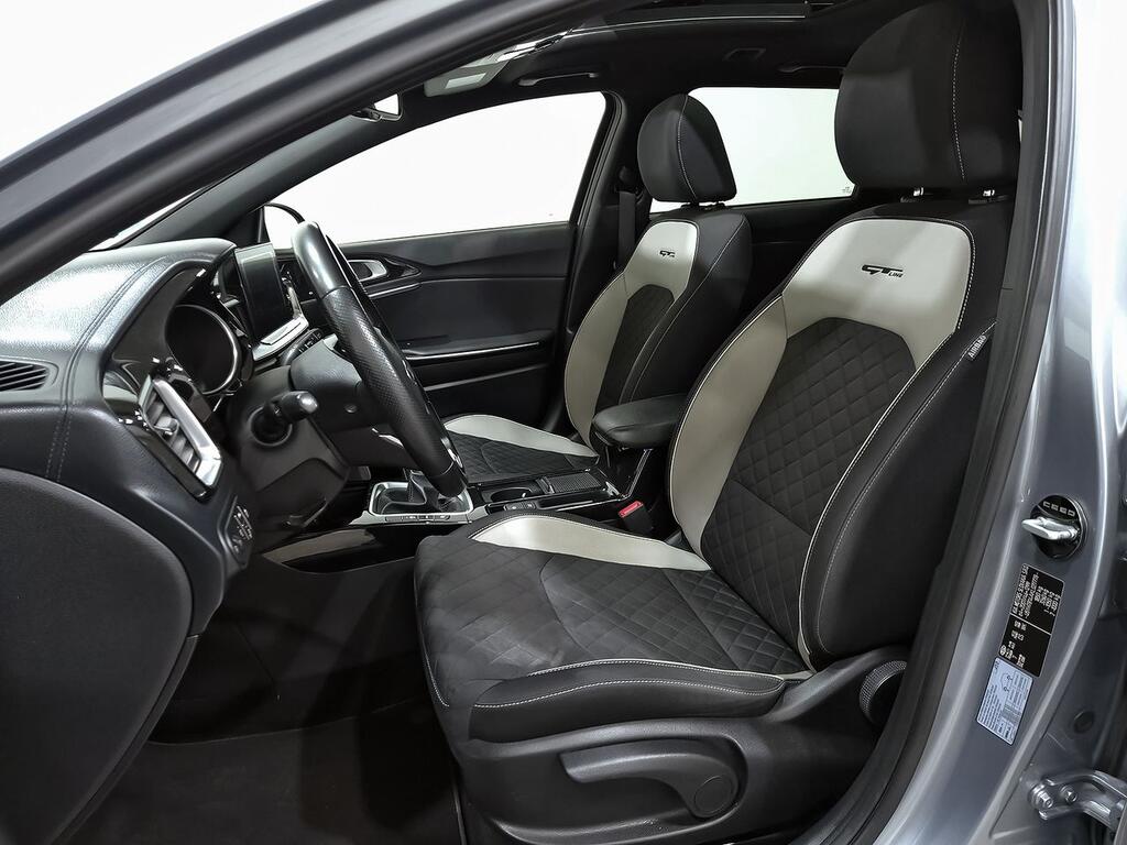 Kia Ceed Tourer 1.4 T-GDi 103kW (140CV) GT Line 8