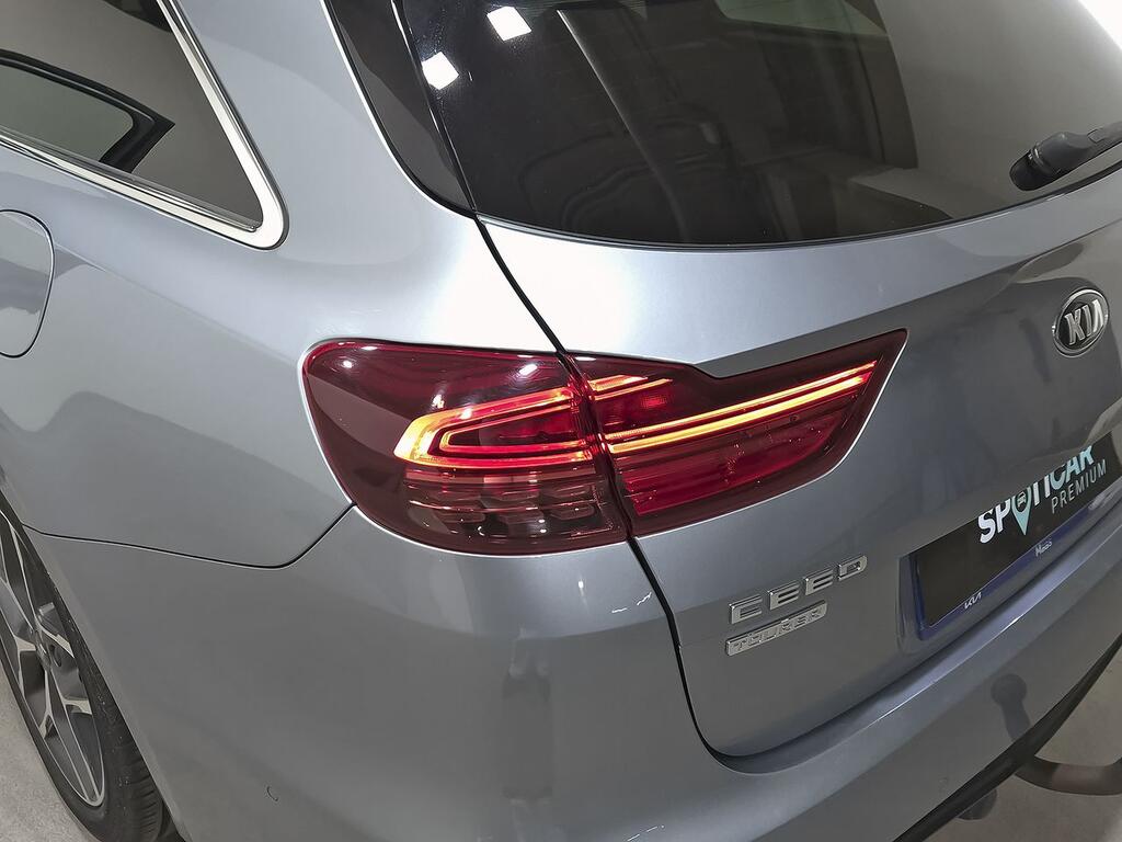 Kia Ceed Tourer 1.4 T-GDi 103kW (140CV) GT Line 41