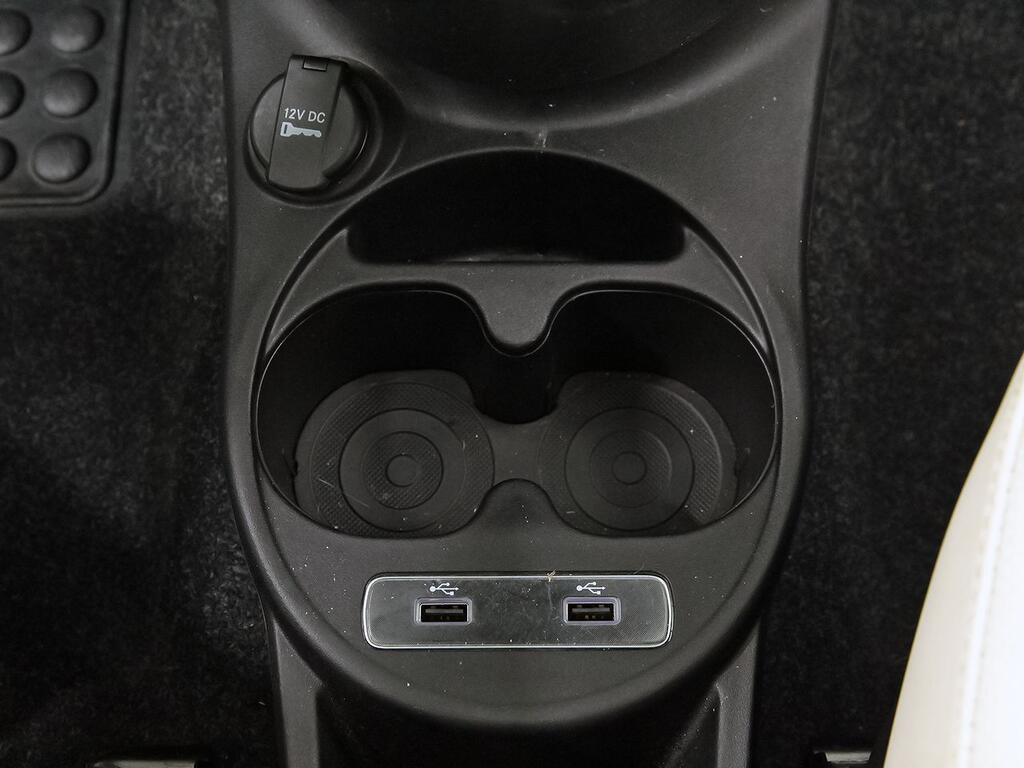 Fiat 500 Dolcevita 1.0 Hybrid 51KW (70 CV) 30