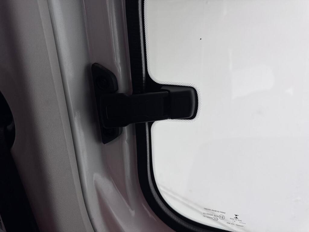 Peugeot Rifter Active Standard BlueHDi 73kW 16