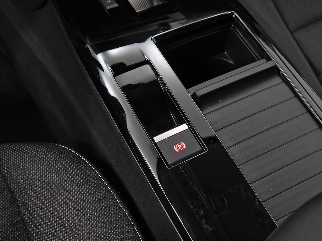 Citroën C4 Hybrid 145 ë-DCS6 Plus 29