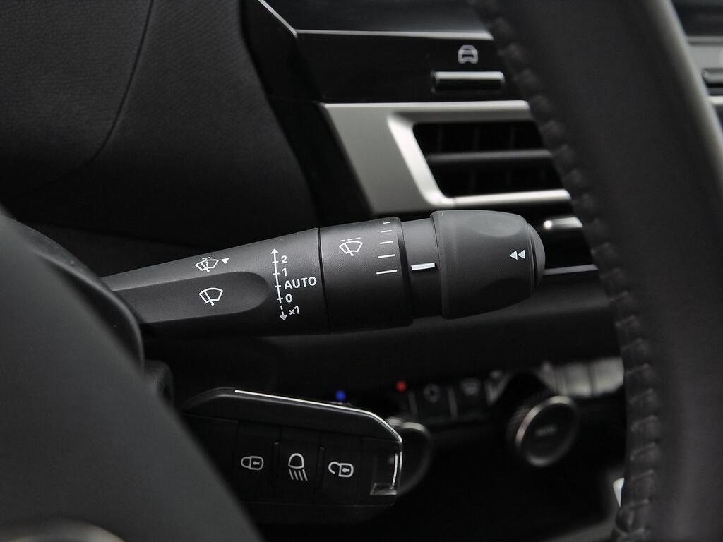 Citroën C4 Hybrid 145 ë-DCS6 Plus 16