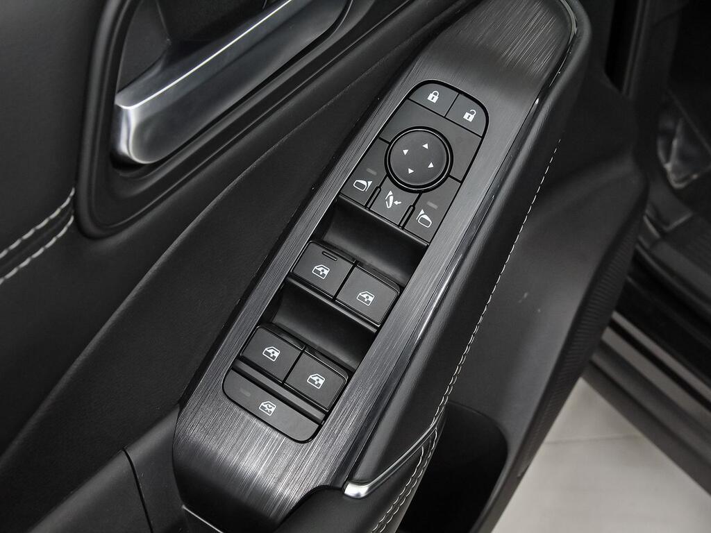 Nissan Qashqai DIG-T 116kW Xtronic N-Connecta 12