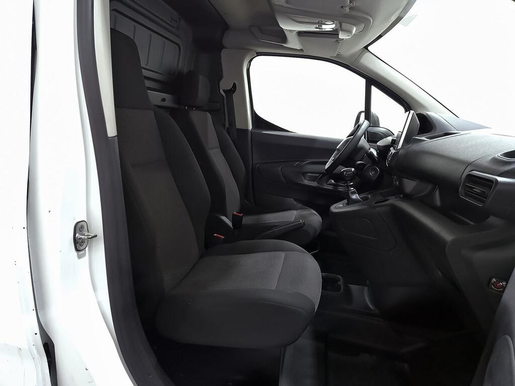 Peugeot Partner FURGON 1.5 BLUEHDI 100 PRO STANDARD 3P 6