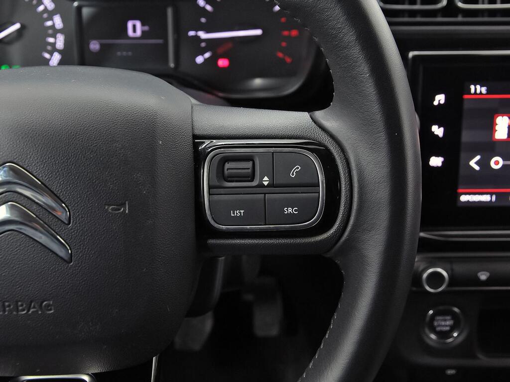 Citroën C3 PureTech 60KW (83CV) Shine 20