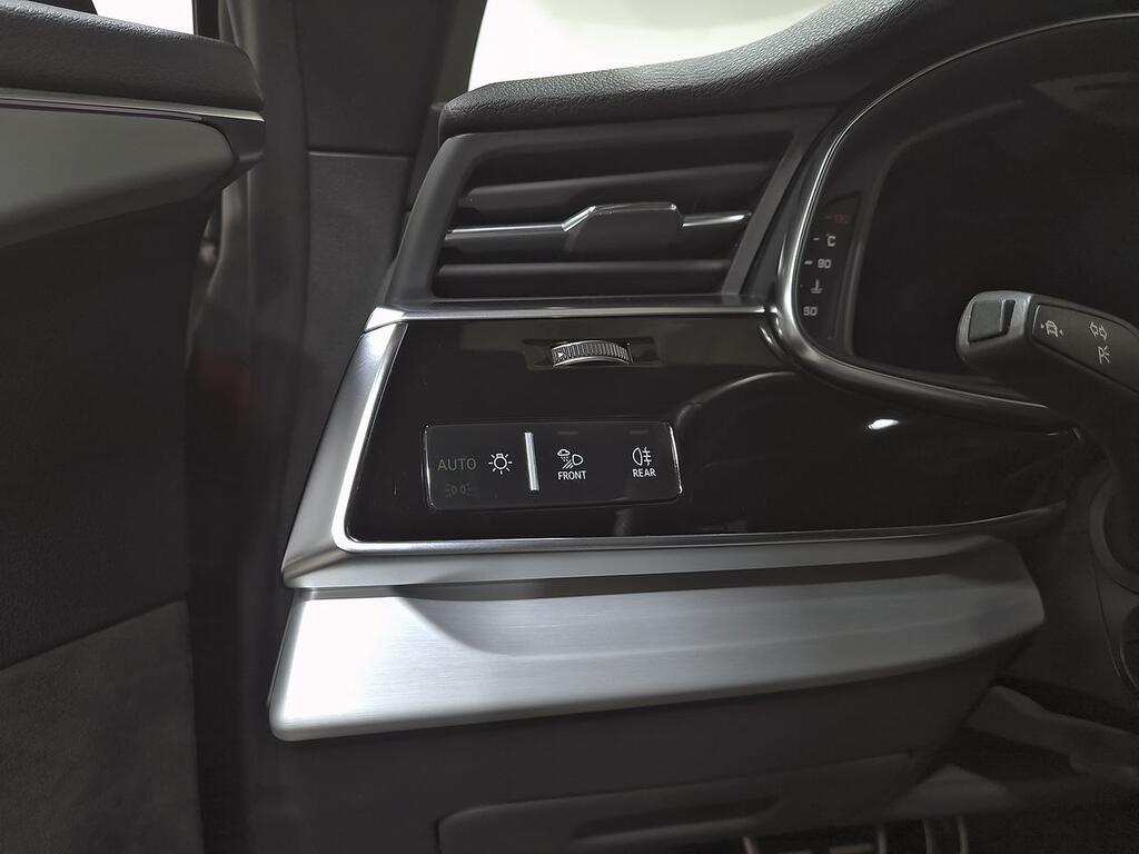 Audi Q8 45 TDI 170kW Black L quattro tiptronic 13