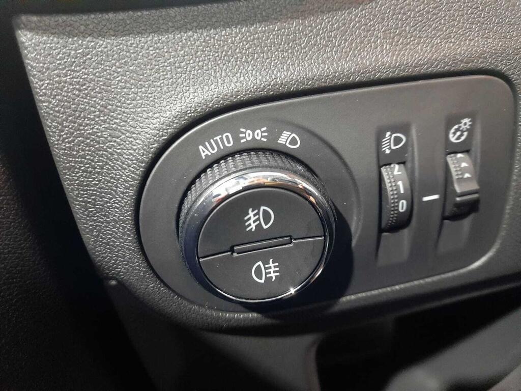 Opel CrossLand 1.2 81kW (110CV) Elegance Pack 19