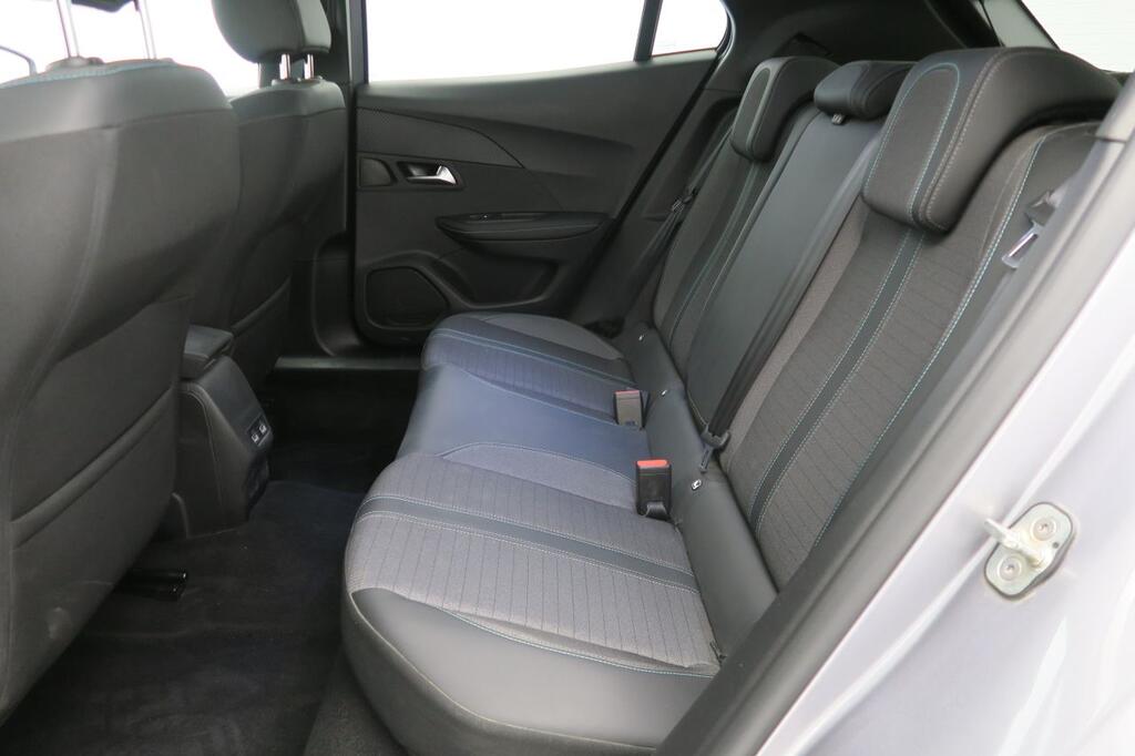 Peugeot 2008 Allure Puretech 100 S&S BVM6 14