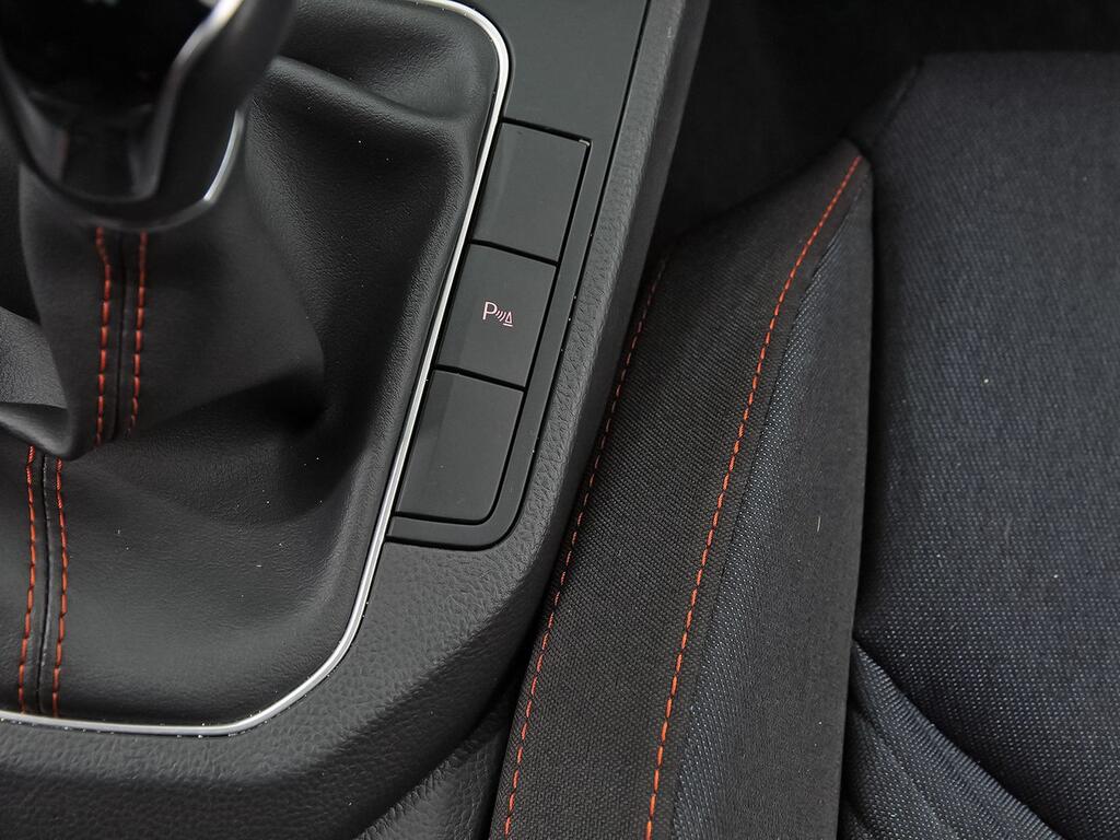 Seat Ibiza 1.0 TSI 85kW (115CV) FR Salta 28