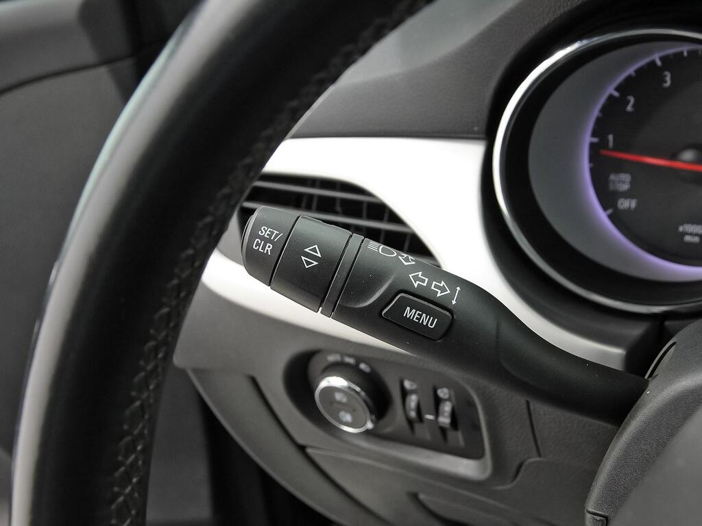 Opel Astra 1.2T SHL 81kW (110CV) GS Line 17