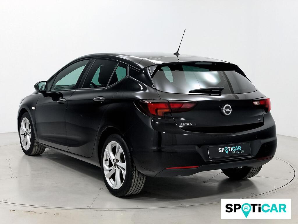 Opel Astra 1.2T SHL 81kW (110CV) GS Line 2