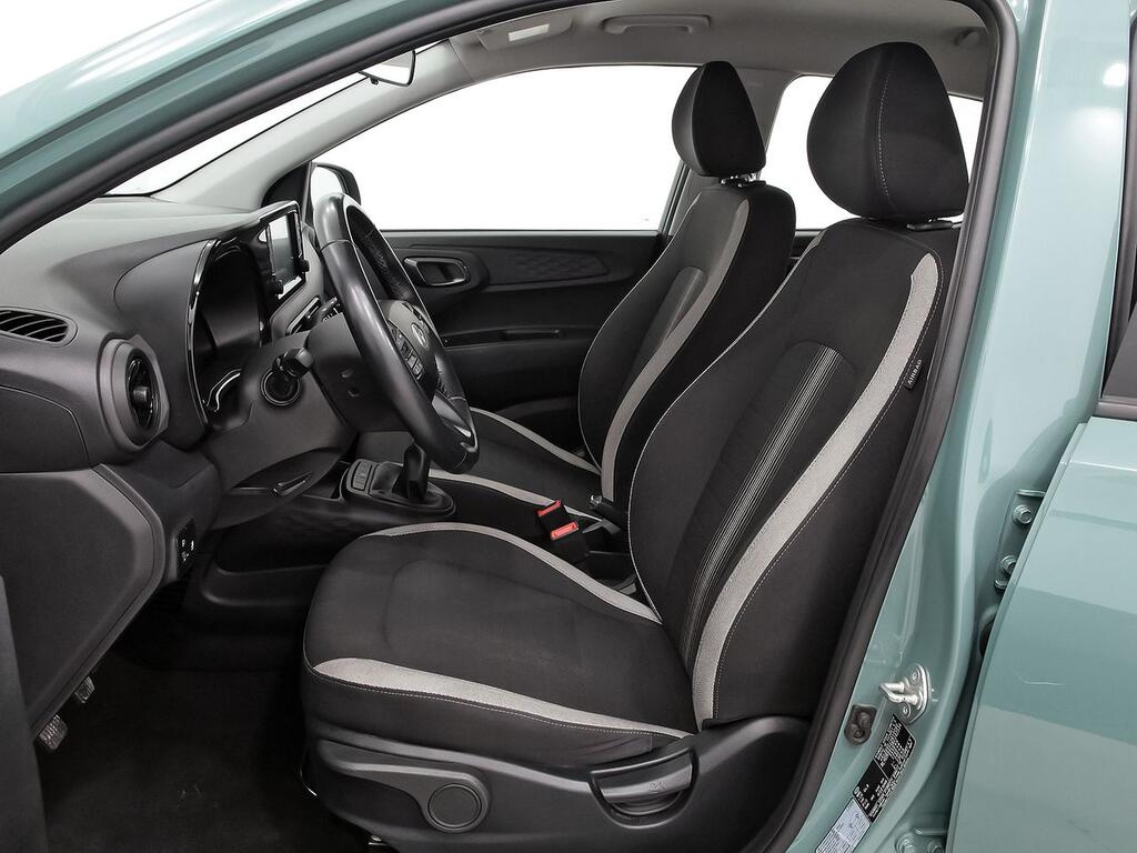 Hyundai i10 1.0 Klass 8