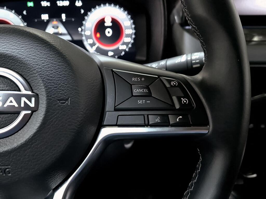 Nissan Juke DIG-T 84 kW (114 CV) 6M/T N-Connecta 18