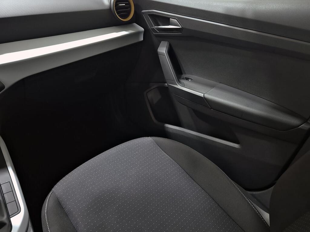 Seat Arona 1.0 TSI 81kW (110CV) Style Plus 29