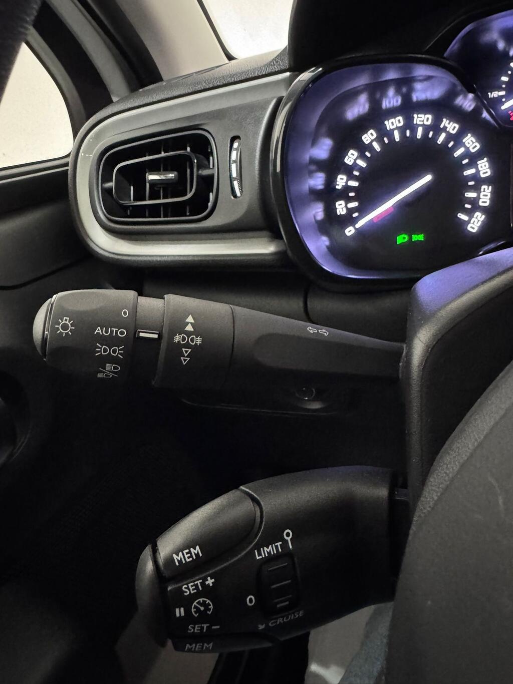 Citroën C3 Origin PureTech 60KW (83CV) Plus 13