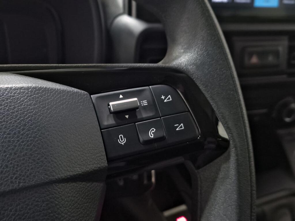 Citroën Berlingo Talla M BlueHDi 100 S&S PLUS 17