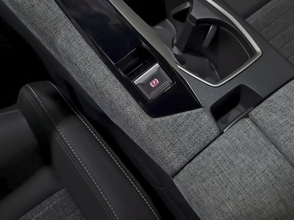 Peugeot 3008 Hybrid 1.2 100KW Allure eDCS6 30